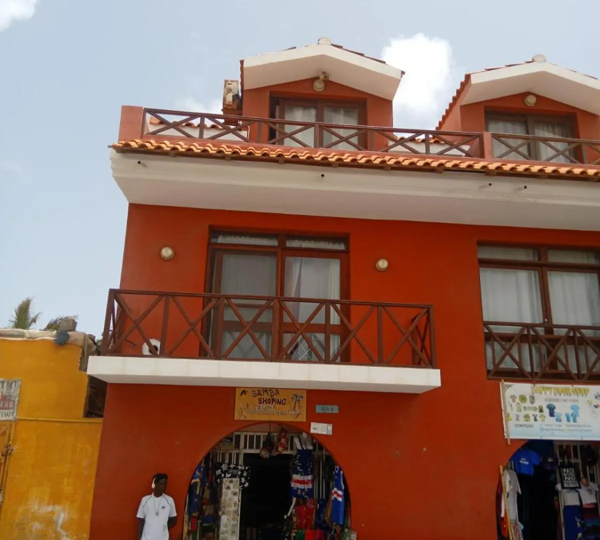 Central Apartamento Fogo 101 Santa Maria Cabo Verde